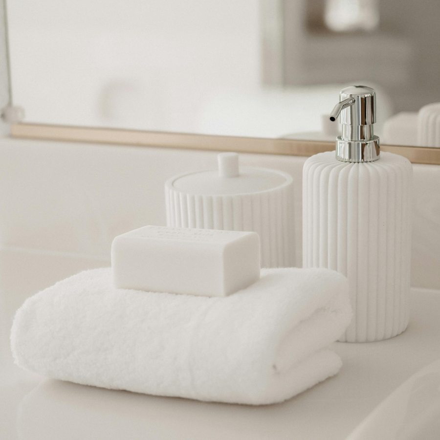 Bathroom & Plumbing
